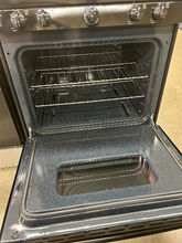 Load image into Gallery viewer, GE 4.8 cu ft Black Gas Stove - 7039