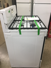 Load image into Gallery viewer, Whirlpool Gas Stove - 5442