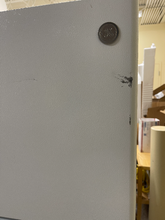 Load image into Gallery viewer, GE Refrigerator - 5677