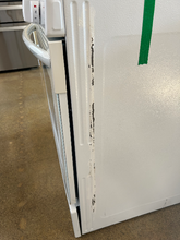 Load image into Gallery viewer, Frigidaire Gas Stove - 6990