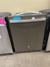 Load image into Gallery viewer, GE Stainless Dishwasher - 5139