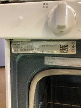 Load image into Gallery viewer, Maytag Gas Stove - 5706