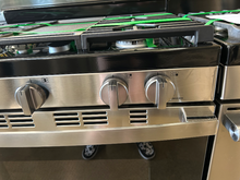 Load image into Gallery viewer, GE Stainless Convection Gas Stove - 6793