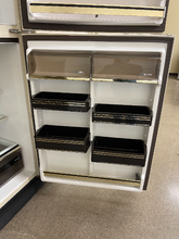 Load image into Gallery viewer, Whirlpool Refrigerator - 3905