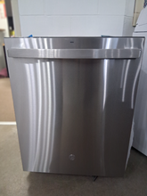Load image into Gallery viewer, (T08432) GE - Top Control Built In Stainless Dishwasher - 8432