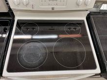 Load image into Gallery viewer, Kenmore Electric Stove - 5733