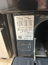 Load image into Gallery viewer, GE 4.8 cu ft Black Gas Stove - 7039