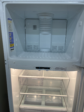Load image into Gallery viewer, Hotpoint Refrigerator - 5421