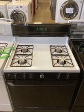 Load image into Gallery viewer, Hotpoint Gas Stove - 5737