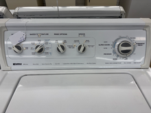 Load image into Gallery viewer, (T08921) Kenmore Washer and Electric Dryer Set -8921