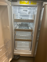 Load image into Gallery viewer, Frigidaire Gallery 21.5 cu ft Stainless French Door Refrigerator - 7222