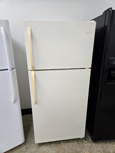 Load image into Gallery viewer, Frigidaire Refrigerator - 8118