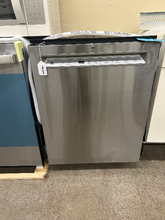 Load image into Gallery viewer, GE Stainless Dishwasher - T07305