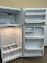 Load image into Gallery viewer, GE Refrigerator - 5370