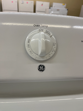Load image into Gallery viewer, GE Electric Stove - 5420