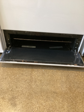 Load image into Gallery viewer, Amana Gas Stove - 5756