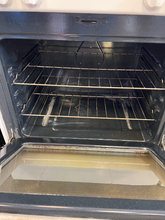 Load image into Gallery viewer, Frigidaire Gas Stove - 5687