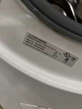 Load image into Gallery viewer, Samsung Washer - 7518