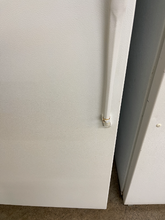 Load image into Gallery viewer, Whirlpool Refrigerator - 5459