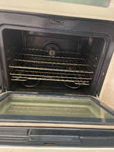 Load image into Gallery viewer, Maytag Double Oven Electric Stove - 5358