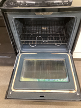 Load image into Gallery viewer, GE Electric Stove - 5782