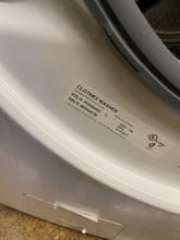 Load image into Gallery viewer, Samsung Front Load Washer and Gas Dryer Set - 5679 - 5680