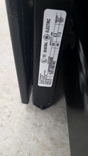 Load image into Gallery viewer, GE Electric Stove - 8121