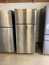 Load image into Gallery viewer, GE Stainless Refrigerator - 5836
