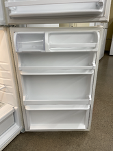Load image into Gallery viewer, Whirlpool Refrigerator - 6133