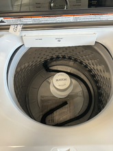 Load image into Gallery viewer, Maytag Washer & Gas Dryer Set - 7612 - 7613