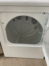 Load image into Gallery viewer, Whirlpool - 7.0 Cu. Ft. Gas Dryer - 6061