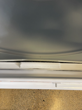 Load image into Gallery viewer, Kenmore Washer and Electric Dryer Set - 5163 - 5101
