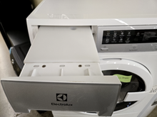 Load image into Gallery viewer, Electrolux Washer & Electric Dryer Set - 7556 - 7553