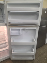 Load image into Gallery viewer, Hotpoint Refrigerator - 7866