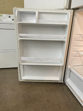 Load image into Gallery viewer, Whirlpool Refrigerator - 5355