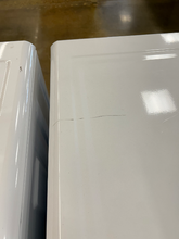 Load image into Gallery viewer, Electrolux Front Load Washer & Gas Dryer Set - 7710 - 7670