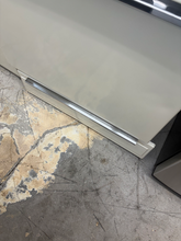 Load image into Gallery viewer, (T08737) Hotpoint Gas Stove - 8737