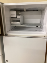 Load image into Gallery viewer, GE Refrigerator - 5861
