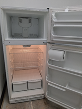 Load image into Gallery viewer, Frigidaire Refrigerator - 08264