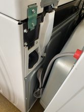 Load image into Gallery viewer, Kenmore Washer - 5163