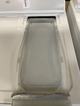 Load image into Gallery viewer, Whirlpool Washer and Gas Dryer Set - 6138 - 6140