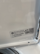 Load image into Gallery viewer, GE 4.2 cu. Ft Washer - 6840