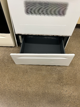 Load image into Gallery viewer, Whirlpool Coil Electric Stove - 7729