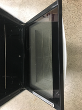 Load image into Gallery viewer, Whirlpool Gas Stove - 5442