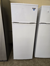 Load image into Gallery viewer, Criterion Refrigerator - 7879