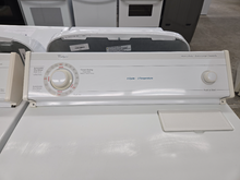 Load image into Gallery viewer, (T08639) Whirlpool Gas Dryer - 8639
