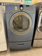 Load image into Gallery viewer, Samsung Gas Dryer with Pedestal - 5895