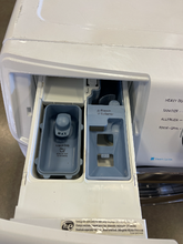 Load image into Gallery viewer, Samsung Front Load Washer - 5246