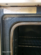Load image into Gallery viewer, Whirlpool Gas Stove - 7995