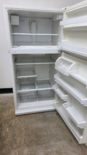 Load image into Gallery viewer, (T08609) Kenmore Refrigerator - 8609
